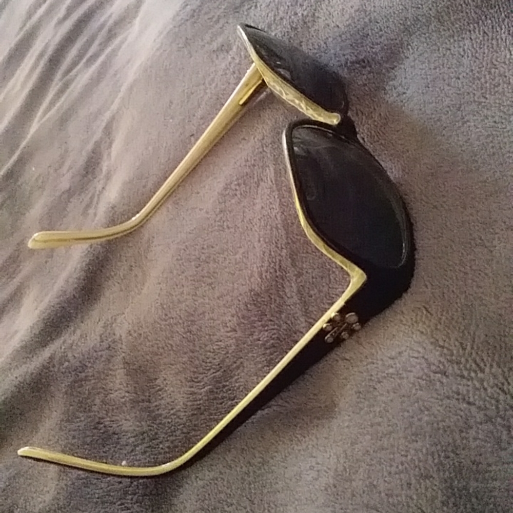 Coi Lesbon Sunglasses